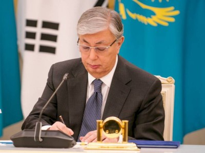 
                    Президент РК подписал указ о награждении борцов с лесными пожарами
                