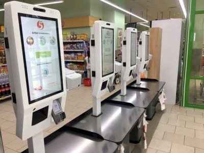 
                    Невакцинированных казахстанцев пугают отказом в продаже продуктов в супермаркетах
                