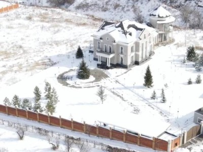
                    Имущество ОПГ на миллиард тенге изъяла прокуратура Алматы
                
