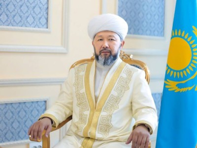 
                    Верховный муфтий Казахстана поздравил соотечественников с праздником Курбан айт
                