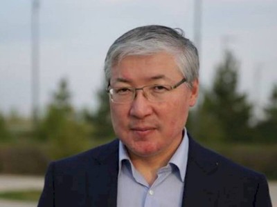 
                    Берик Әбдіғалиұлы назначен акимом новой Улытауской области
                