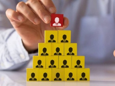 
                    Теперь казахстанцы смогут проверять сайты на признаки финпирамиды
                