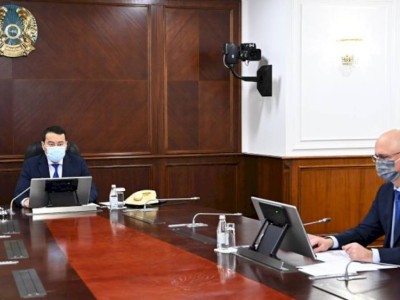 
                    Алихан Смаилов поручил принимать решительные меры к «серым» майнерам
                