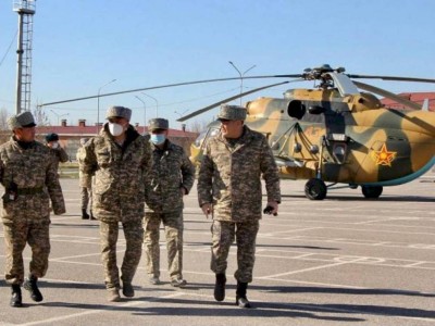 
                    Министр обороны РК проверил условия хранения оружия и боеприпасов
                