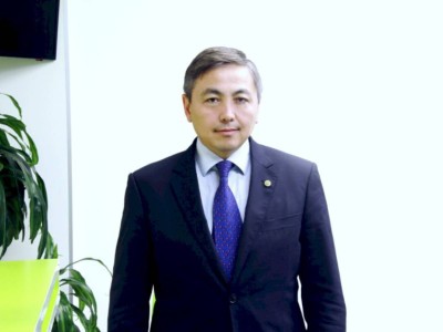 
                    Председателем Республиканской коллегии адвокатов стал Айдын Бикебаев
                