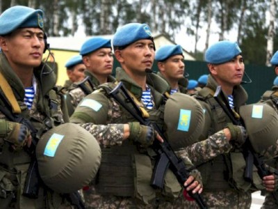 
                    Казахстанские военнослужащие отправились на учения в составе миротворческих сил ОДКБ
                