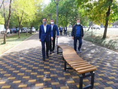 
                    Благоустроенные общественные пространства создаются в Алматы на месте заброшенных участков
                