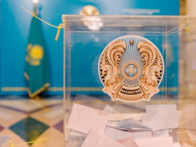 
                    74 избирательных участка работают в Актюбинской области
                