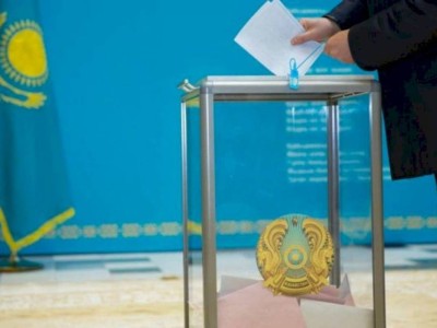 
                    В Кызылординской области активно голосуют на выборах акимов
                