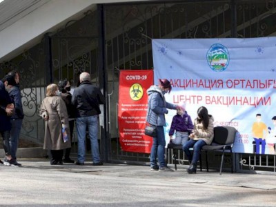 
                    За сутки в Алматы от COVID-19 привились 8165 человек
                