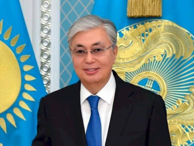 
                    Глава государства поздравил казахстанцев с Наурыз мейрамы
                