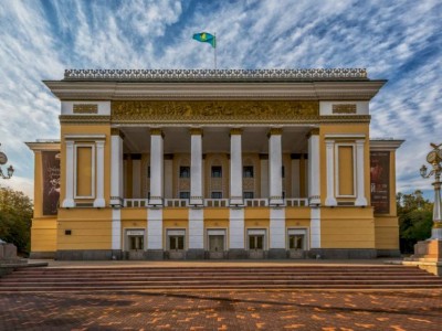 
                    Директора алматинского ГАТОБ сняли с должности
                