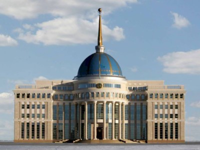 
                    Глава государства назначил ряд послов Казахстана
                
