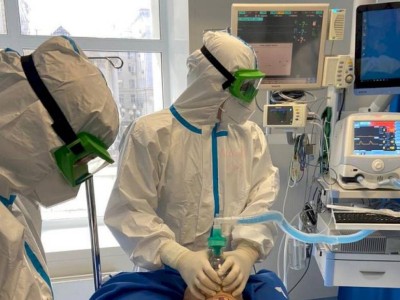 
                    Какие меры по снижению смертности от COVID-19 принимаются в Алматы
                
