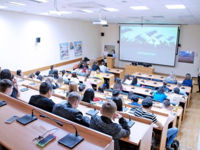 
                    Студентам засчитают профессиональную практику в трудовой стаж
                