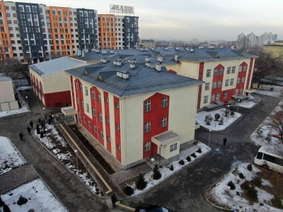 
                    Новое студенческое общежитие Университета имени Кунаева находится в шаговой доступности от учебных аудиторий
                