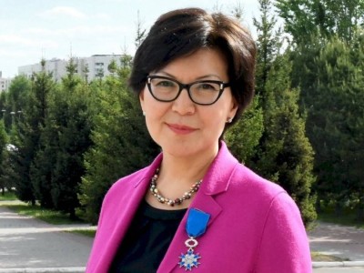 
                    Айгуль Куспан освобождена от должности посла
                