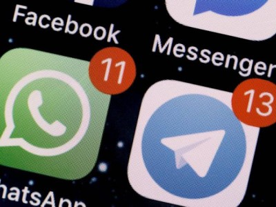 
                    Пользователи массово переходят из WhatsApp в Telegram
                