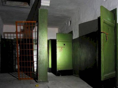 
                    Вносятся изменения в правила отбывания ареста на гауптвахте
                