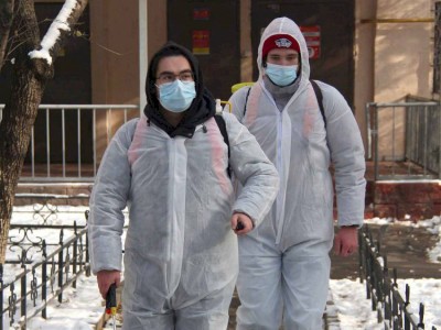 
                    Праздничный настрой
                