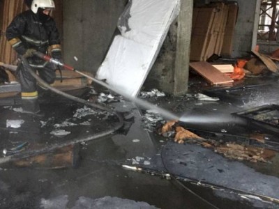 
                    Пожар в строящейся многоэтажке произошел в Алматы
                