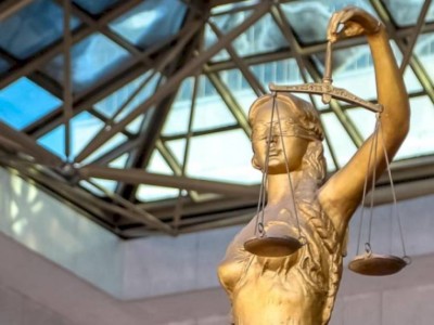
                    Сенат избрал судей Верховного суда РК
                