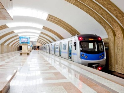 
                    Метро Алматы меняет график движения поездов
                