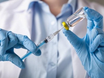 
                    Вакцинация от коронавируса будет добровольной в Казахстане
                