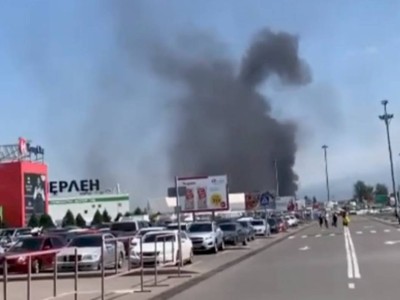 
                    В Алматы загорелся сухостой
                