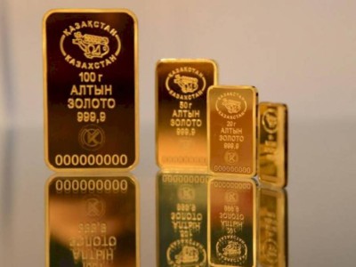 
                    Алматинцы закупают золотые слитки
                