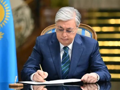 
                    В Казахстане реформируют управление жильем: Токаев подписал закон
                