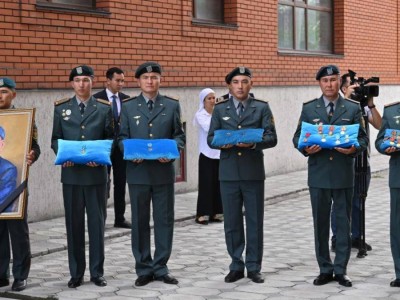 
                    Жители области Абай проводили в последний путь «Халық қаһарманы» Абдигали Каймолдина
                