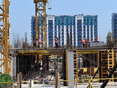 
                    Объем ввода жилья в Казахстане достиг 7,9 млн м2 за полугодие – рост на 6,6%
                