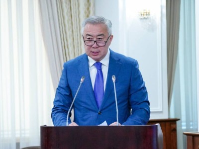 
                    Инвестиции и внешняя торговля поддерживают экономический рост Казахстана
                