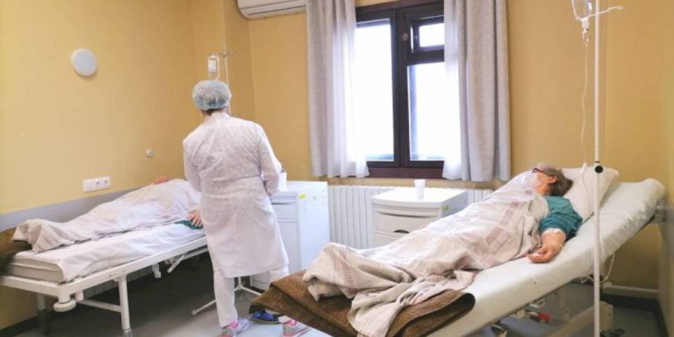 
                    В инфекционные стационары Алматы с диагнозом КВИ уже госпитализирован 131 человек
                