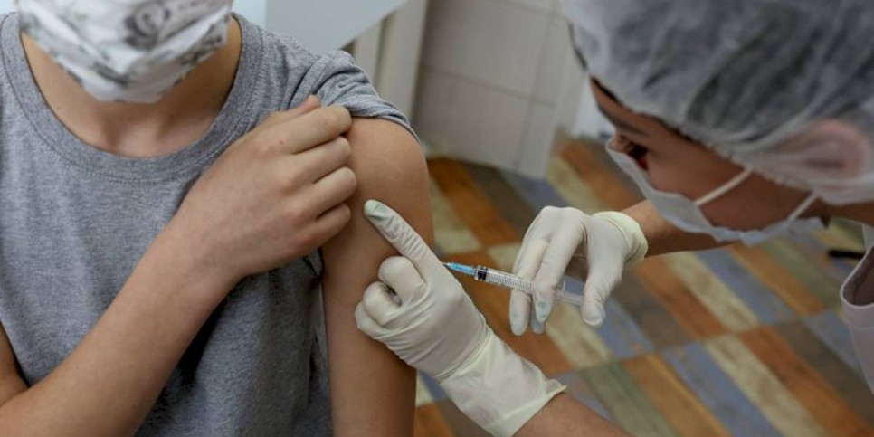 
                    Зачем организму нужна бустерная вакцина, рассказала врач-эпидемиолог
                
