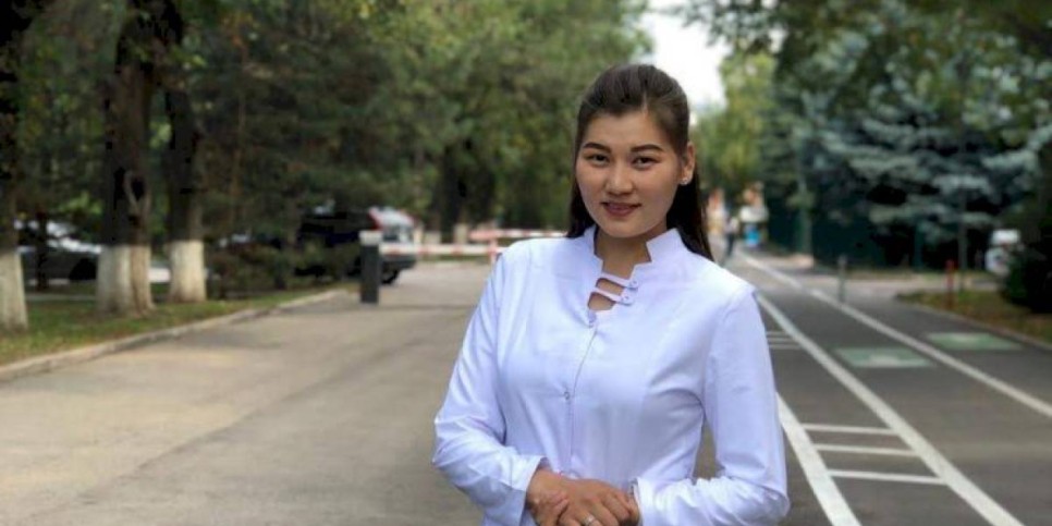 
                    Педиатр Алматы отметила, что подростки хорошо переносят вакцинацию против COVID-19
                
