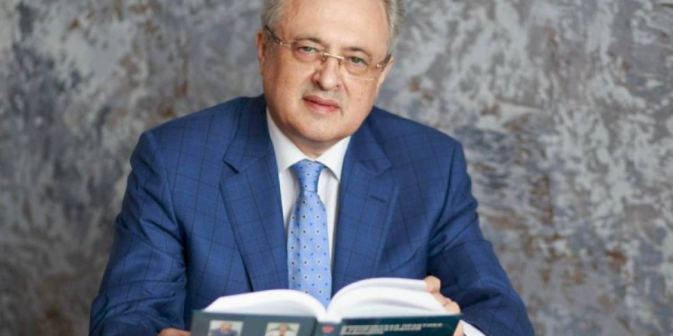 
                    Вячеслав Локшин:  Не получившие вакцину стали главными переносчиками вируса
                