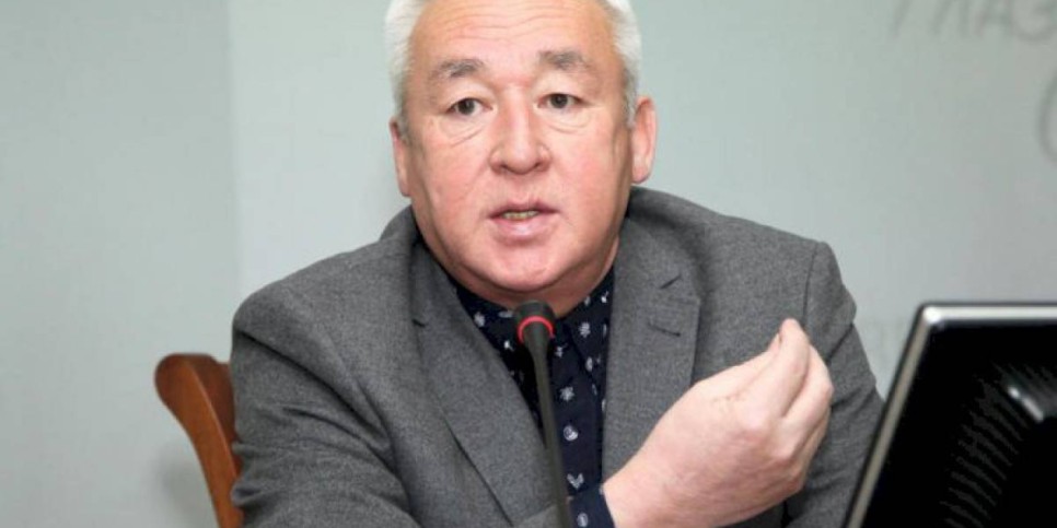 
                    Сейтказы Матаев: Полностью поддерживаю прививочную компанию
                