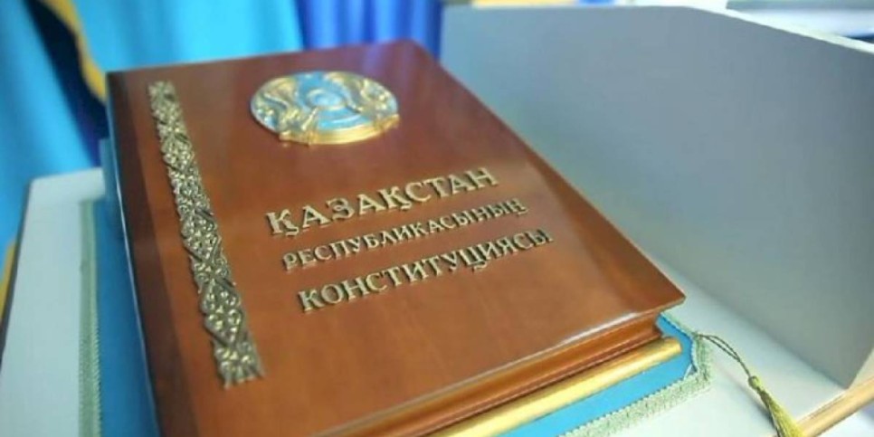 
                    За поправки в Конституцию Казахстана проголосовали 77,18% граждан
                