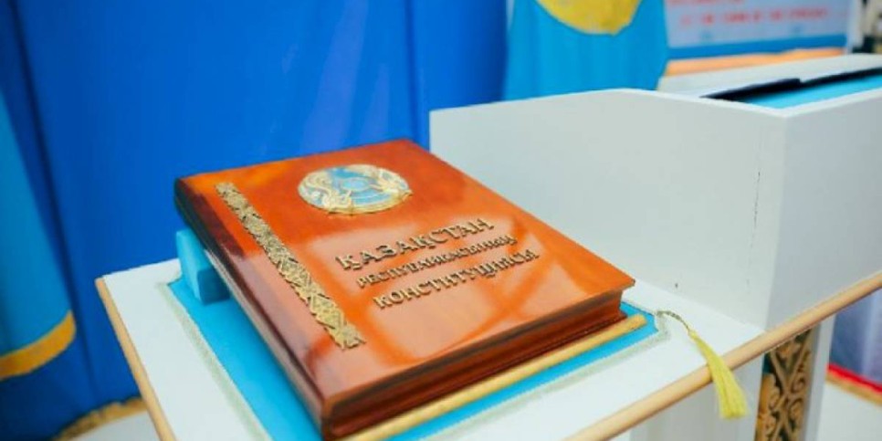 
                    Наблюдатели от ОДКБ и СНГ оценили организацию референдума в Казахстане
                