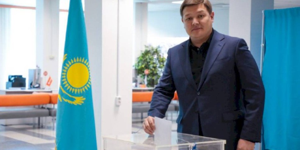 
                    Асхат Оралов отдал свой голос на референдуме
                