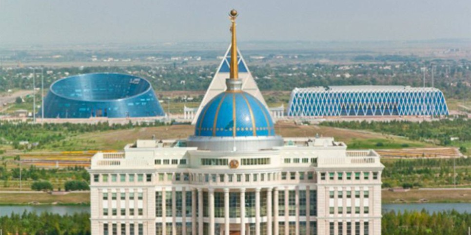 
                    Хроника Независимости. События 2004 года
                