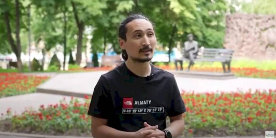 
                    Мурат Мутурганов призвал казахстанцев к участию в референдуме
                
