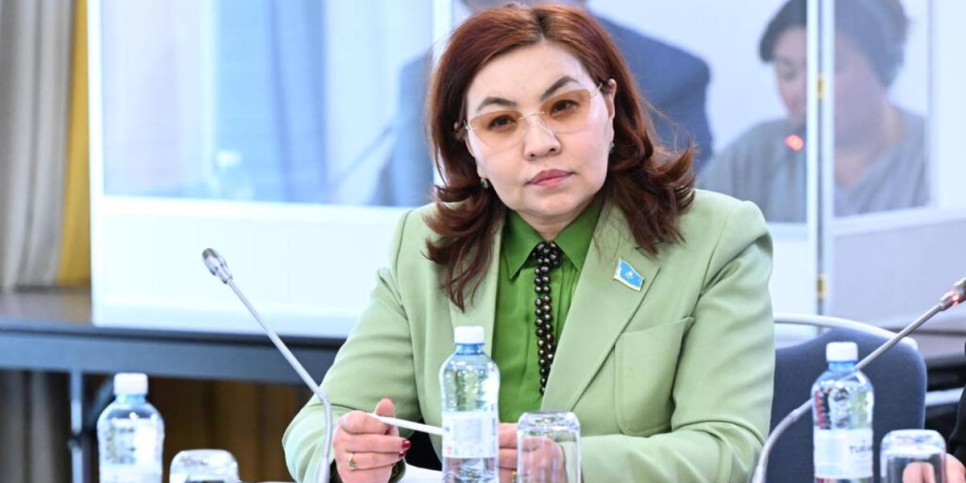 
                    Бибигуль Жексенбай: Прозрачность парламента – основа доверия между государством и обществом
                