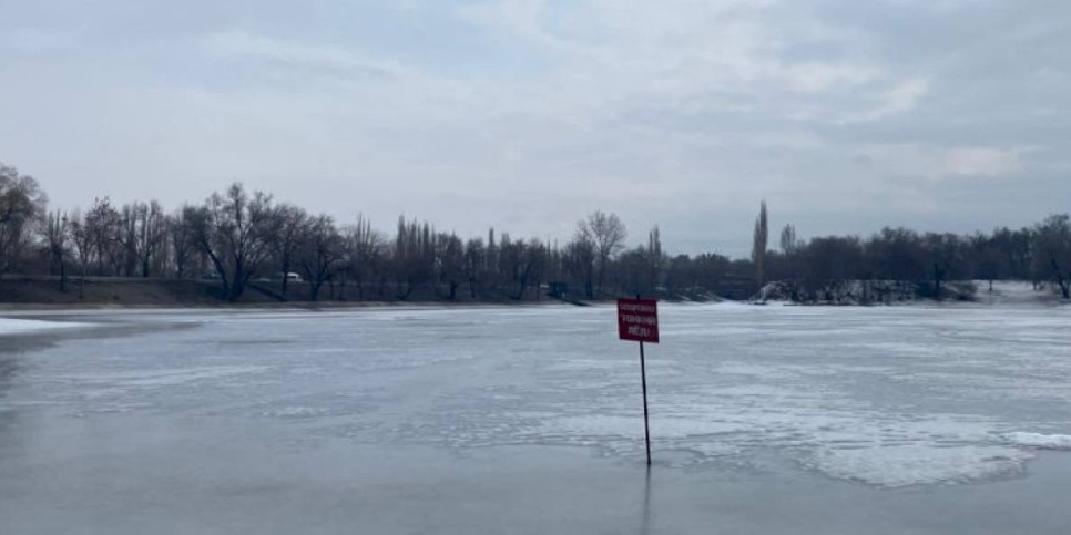 
                    Спасатели предупредили алматинцев о смертельной опасности на городских водоемах
                