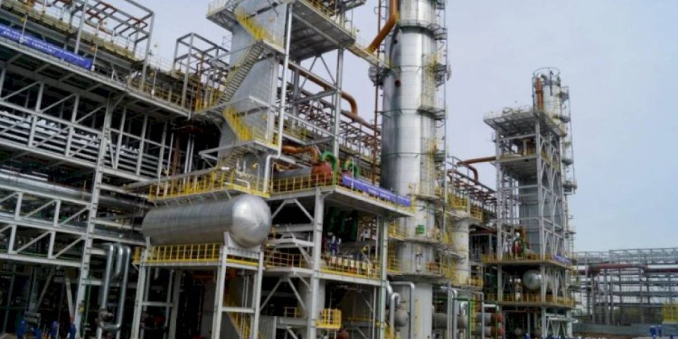 
                    Не допускать дефицита нефтепродуктов поручил Роман Скляр
                