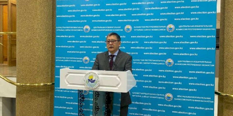 
                    Может, были ошибки – Мейрам Кажыкен о непризнании ЦИК достоверными всех подписей
                