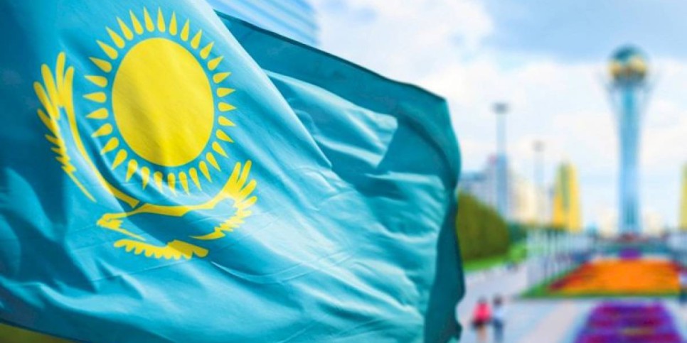 
                    Будет ли у казахстанцев выходной в День Республики
                