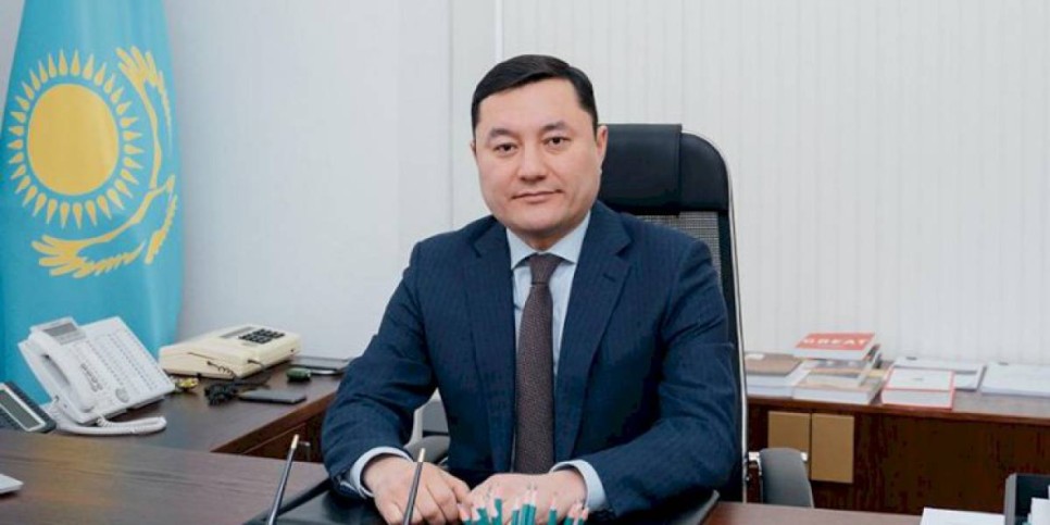
                    Адльбек Сарсембаев освобожден от должности вице-министра индустрии и инфраструктурного развития РК
                